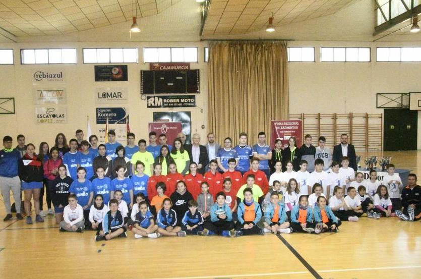 El programa de Deporte Escolar ofertado por la Concejala de Deportes ha registrado, en su ltima edicin, una participacin de 2.069 escolares de los diferentes centros de enseanza
