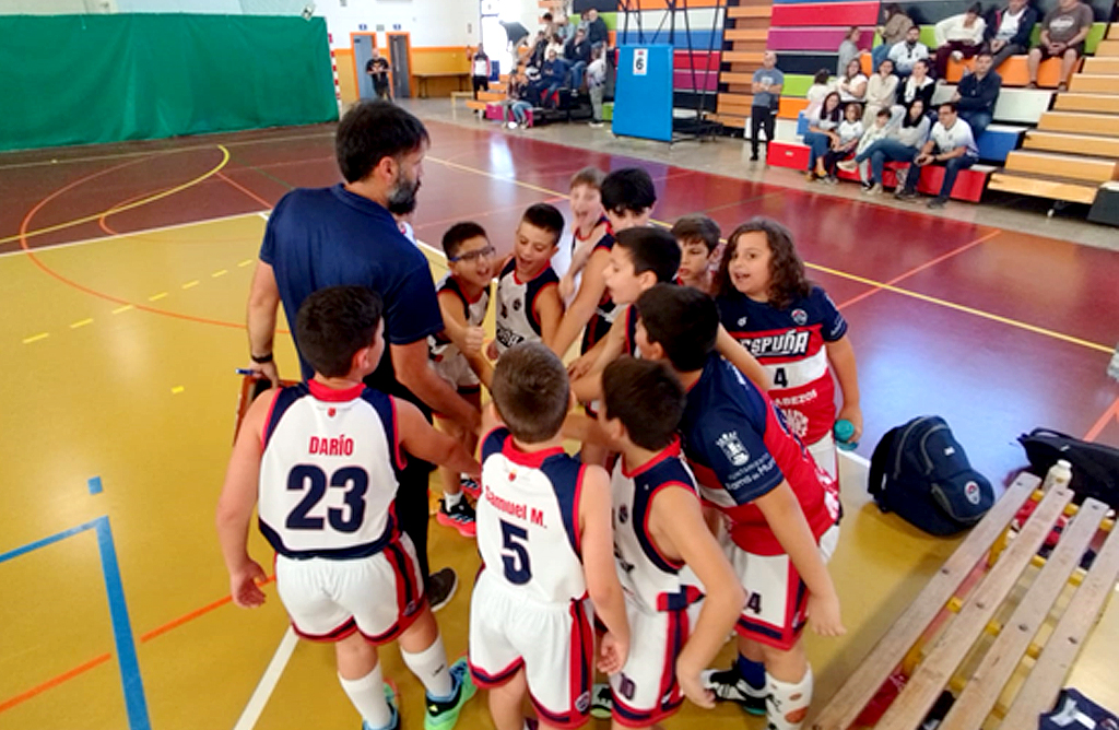 El CB Sierra Espua cosecha tres victorias y cuatro derrotas en sus partidos del fin de semana