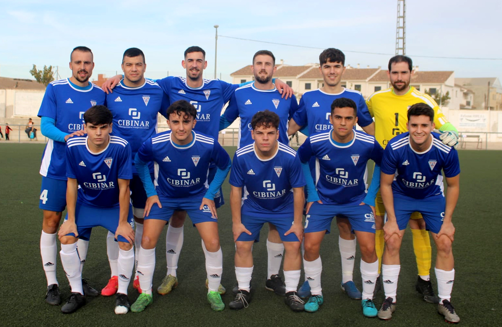 El Olmpico arranca otro punto en su partido en Javal Nuevo en el que apenas hubo ocasiones de gol