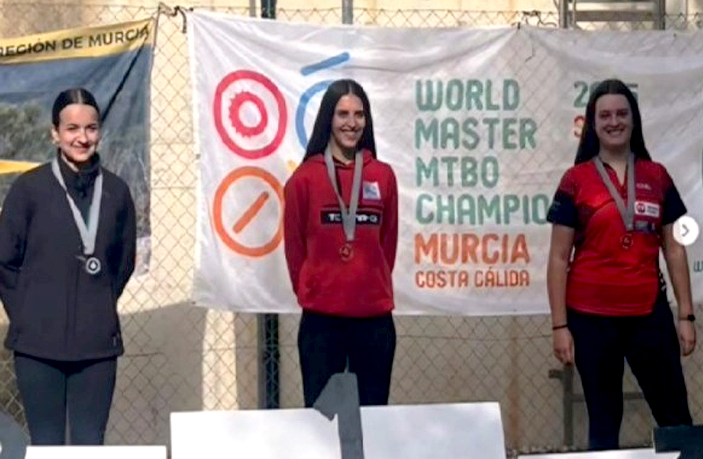 La orientadora totanera Ania Lpez se hace con el oro en la 13 prueba de la Liga Regional Murciana