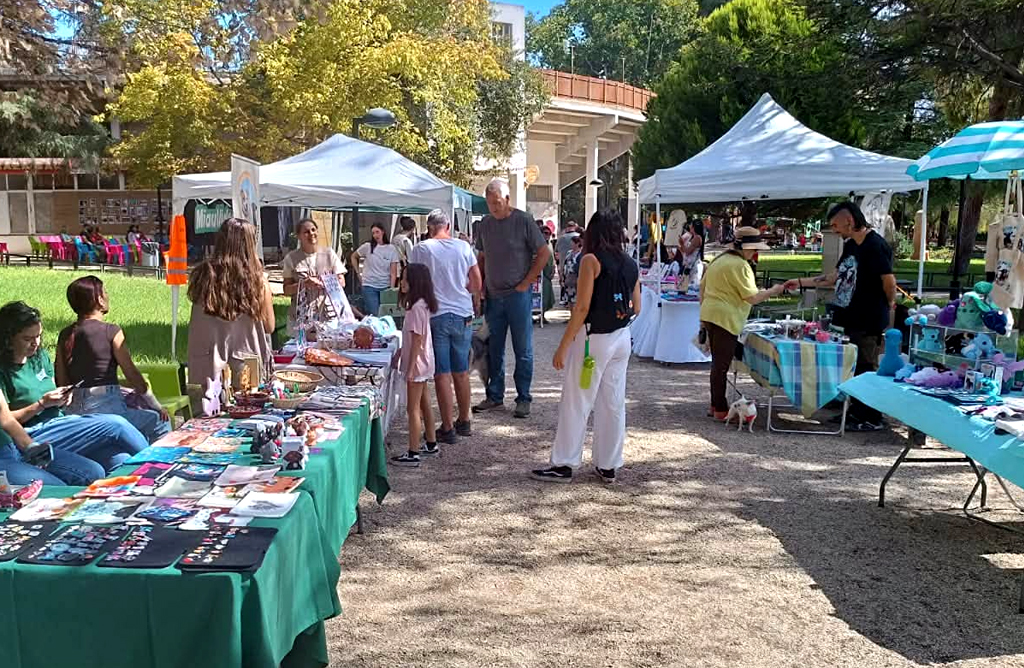 Éxito organizativo y gran afluencia de público en la feria de bienestar animal Animaliccos II