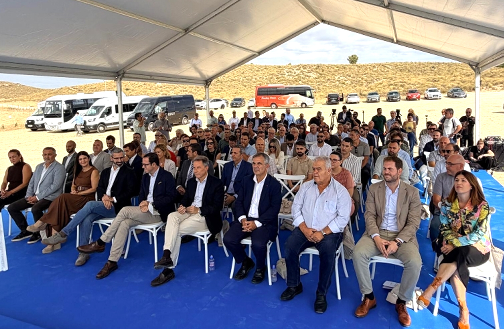 Inaugurada en Lorca la megaplanta fotovoltaica de X-Elio con un fuerte impacto de infraestructuras en Totana
